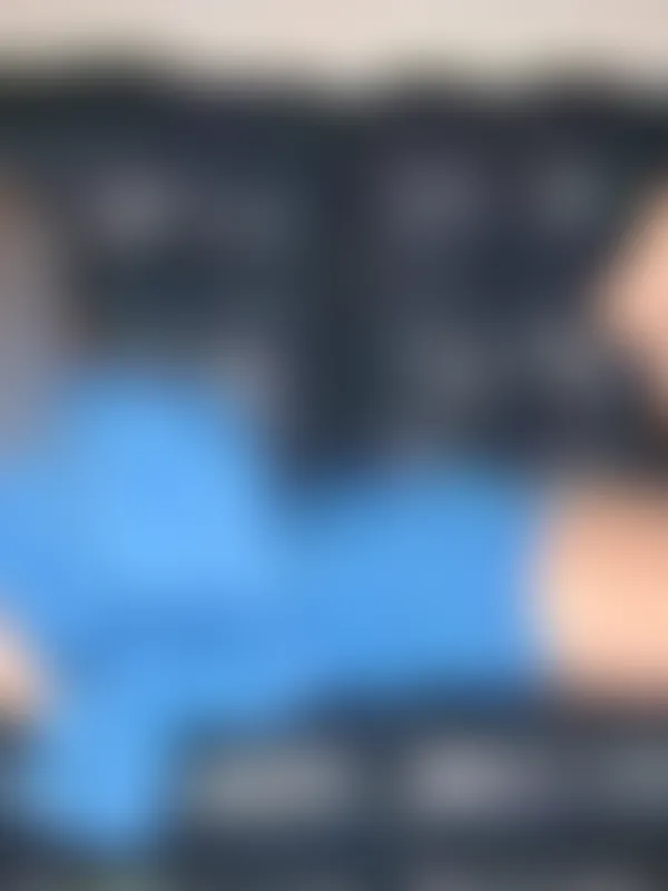 Leah, 34 y/o, Toronto