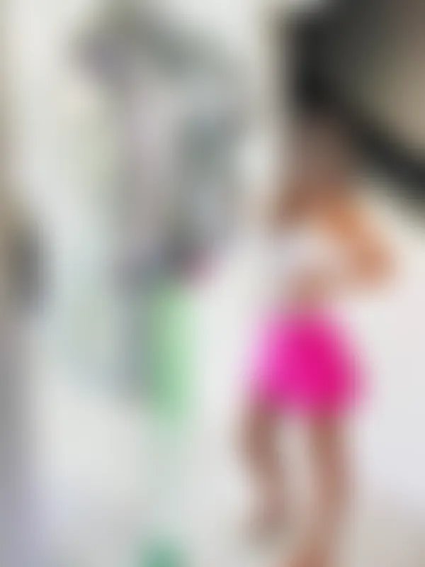 Nadia, 36 y/o, Toronto