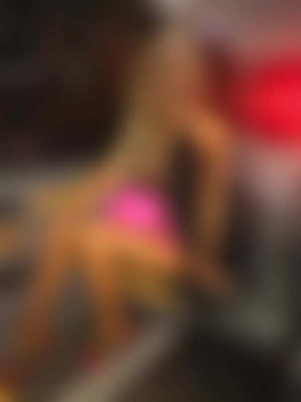 Natalie, 29 y/o, Vancouver