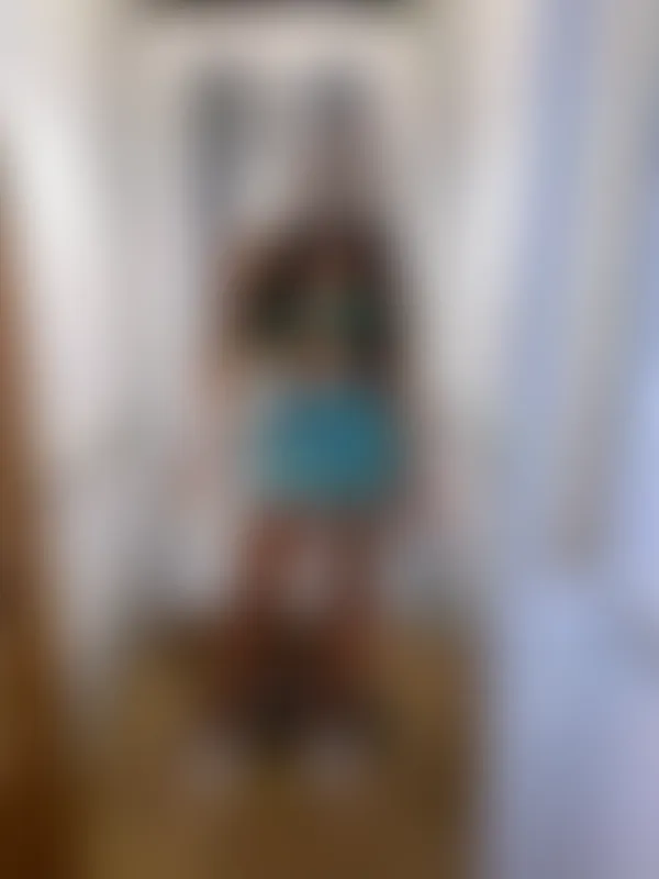 Nora, 46 y/o, Vancouver