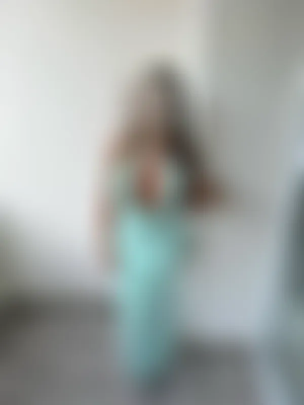 Talia, 27 y/o, Vancouver